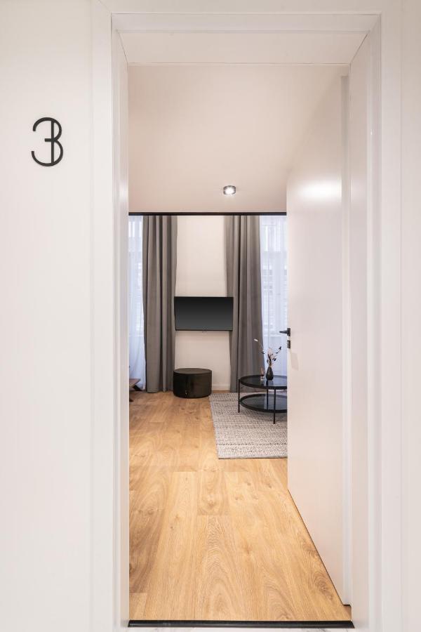 E56 - Grand Boulevard Heritage Residence - Best Location By Bqa Будапеща Екстериор снимка